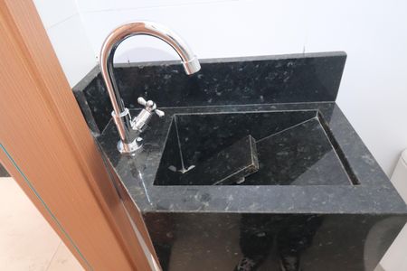 Apartamento à venda com 76m², 2 quartos e 1 vagaLavabo Cobertura