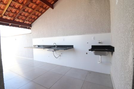 Apartamento à venda com 76m², 2 quartos e 1 vagaÁrea de Serviço