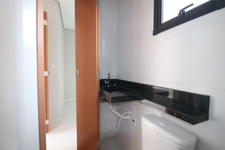 Apartamento à venda com 76m², 2 quartos e 1 vagaBanheiro Social