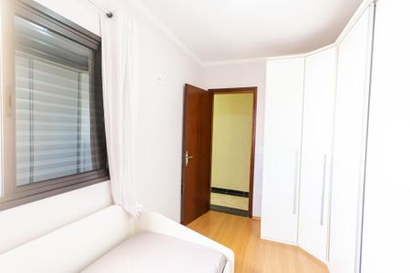 Apartamento à venda com 88m², 3 quartos e 2 vagas Apartamento à venda com 88m², 3 quartos e 2 vagasQuarto 2