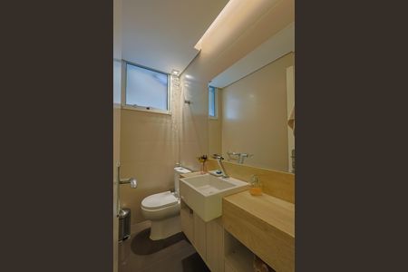 Apartamento à venda com 314m², 4 quartos e 5 vagasLavabo