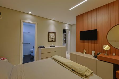 Apartamento à venda com 314m², 4 quartos e 5 vagas Suíte 1