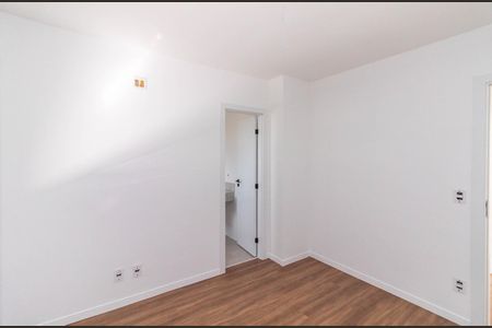 Apartamento à venda com 61m², 2 quartos e 2 vagas Apartamento à venda com 61m², 2 quartos e 2 vagasSuíte 2