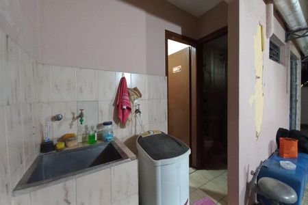 Casa à venda com 124m², 3 quartos e 4 vagas Casa à venda com 124m², 3 quartos e 4 vagasÁrea de Serviço