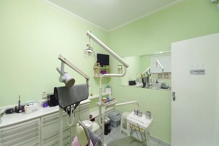 Casa à venda com 124m², 3 quartos e 4 vagas Casa à venda com 124m², 3 quartos e 4 vagasQuarto 2