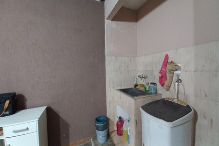 Casa à venda com 124m², 3 quartos e 4 vagas Casa à venda com 124m², 3 quartos e 4 vagasÁrea de Serviço