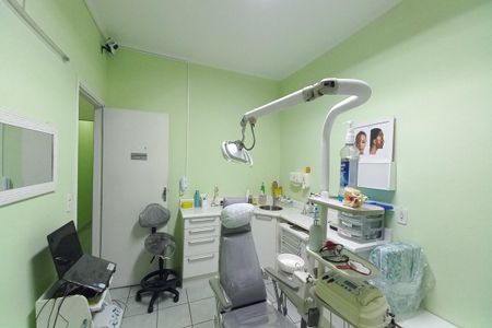 Casa à venda com 124m², 3 quartos e 4 vagas Casa à venda com 124m², 3 quartos e 4 vagasQuarto 1