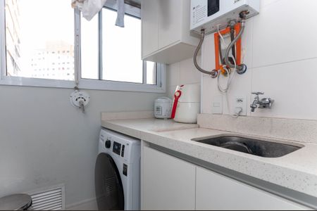 Apartamento à venda com 84m², 2 quartos e 1 vaga Apartamento à venda com 84m², 2 quartos e 1 vagaÁrea de Serviço