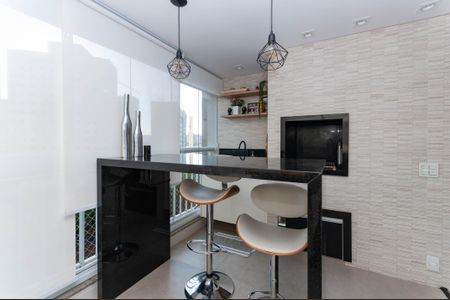 Apartamento à venda com 84m², 2 quartos e 1 vaga Apartamento à venda com 84m², 2 quartos e 1 vagaVaranda Gourmet