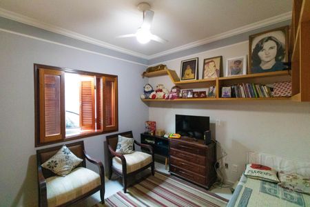 Casa à venda com 120m², 3 quartos e 2 vagas Casa à venda com 120m², 3 quartos e 2 vagasQuarto 01