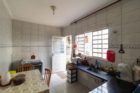Casa à venda com 120m², 3 quartos e 2 vagas Casa à venda com 120m², 3 quartos e 2 vagasCozinha da Casa 02
