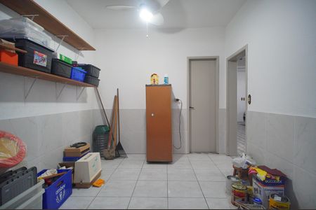 Casa à venda com 200m², 3 quartos e 4 vagasDespensa