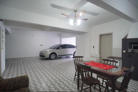 Casa à venda com 200m², 3 quartos e 4 vagasGaragem