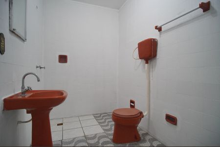 Casa à venda com 200m², 3 quartos e 4 vagasBanheiro 1