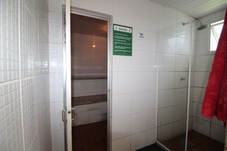 Casa de condomínio à venda com 146m², 4 quartos e 2 vagasSauna