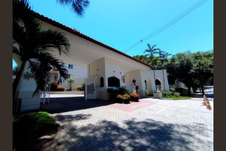 Casa de condomínio à venda com 146m², 4 quartos e 2 vagasFachada