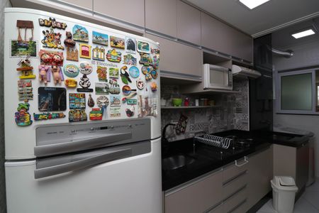 Apartamento à venda com 137m², 2 quartos e 2 vagas Apartamento à venda com 137m², 2 quartos e 2 vagasCozinha