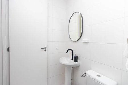 Apartamento à venda com 28m², 1 quarto e sem vaga Apartamento à venda com 28m², 1 quarto e sem vagaBanheiro