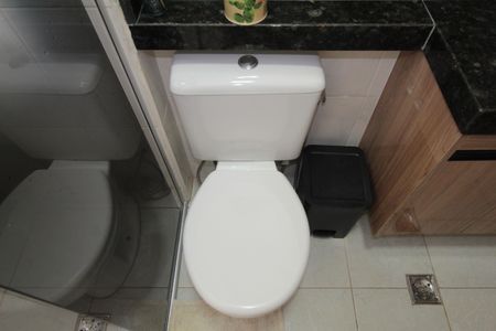 Apartamento à venda com 90m², 2 quartos e 1 vagaBanheiro Social