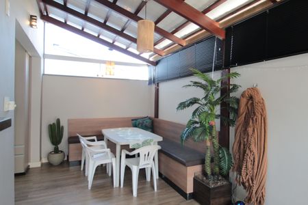 Apartamento à venda com 90m², 2 quartos e 1 vagaÁrea Privativa