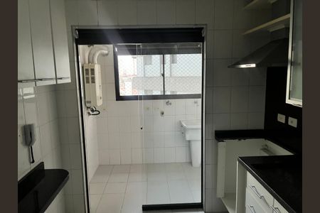 Apartamento à venda com 80m², 3 quartos e 2 vagasCozinha