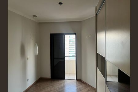 Apartamento à venda com 80m², 3 quartos e 2 vagasSuíte