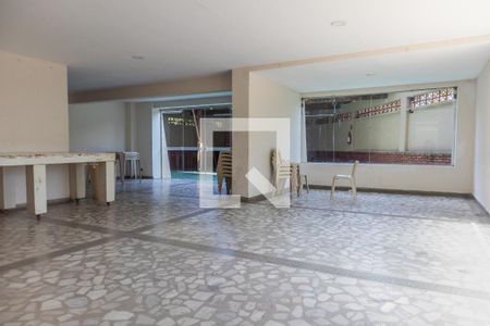 Apartamento à venda com 54m², 2 quartos e 1 vaga Apartamento à venda com 54m², 2 quartos e 1 vagaÁrea comum - Salão de festas