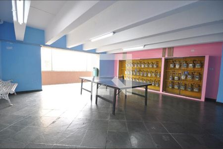 Apartamento à venda com 54m², 2 quartos e 1 vaga Apartamento à venda com 54m², 2 quartos e 1 vagaÁrea comum - Salão de Jogos