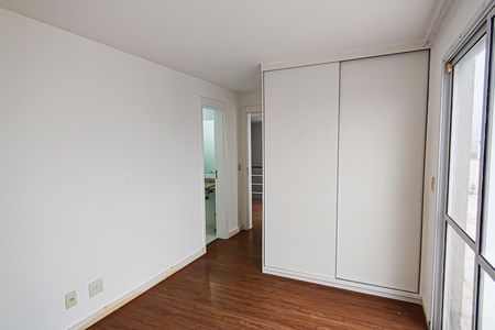 Apartamento para alugar com 185m², 3 quartos e 2 vagas Apartamento para alugar com 185m², 3 quartos e 2 vagasSuíte