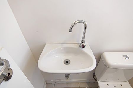 Apartamento para alugar com 185m², 3 quartos e 2 vagas Apartamento para alugar com 185m², 3 quartos e 2 vagaslavabo 2