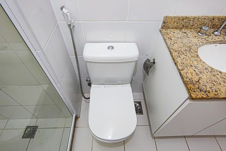 Apartamento para alugar com 185m², 3 quartos e 2 vagas Apartamento para alugar com 185m², 3 quartos e 2 vagasBanheiro Suíte 1