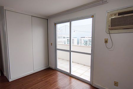 Apartamento para alugar com 185m², 3 quartos e 2 vagas Apartamento para alugar com 185m², 3 quartos e 2 vagasSuíte
