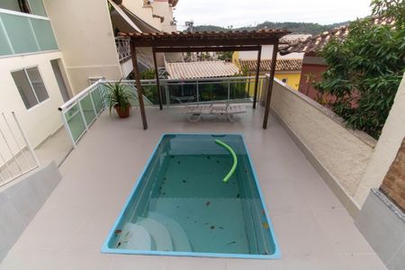 Casa de condomínio à venda com 160m², 3 quartos e 1 vaga Casa de condomínio à venda com 160m², 3 quartos e 1 vagaÁrea externa