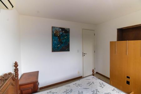 Casa de condomínio à venda com 160m², 3 quartos e 1 vaga Casa de condomínio à venda com 160m², 3 quartos e 1 vagaQuarto 2
