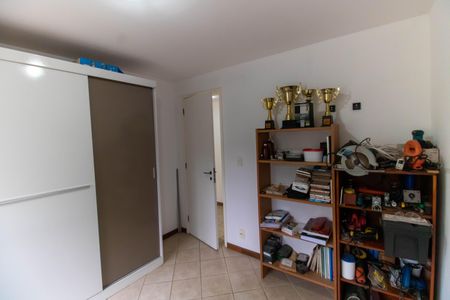 Casa de condomínio à venda com 160m², 3 quartos e 1 vaga Casa de condomínio à venda com 160m², 3 quartos e 1 vagaQuarto 1