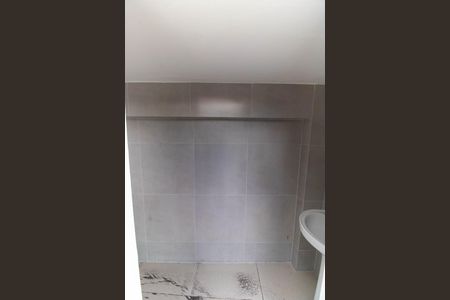 Casa de condomínio à venda com 160m², 3 quartos e 1 vaga Casa de condomínio à venda com 160m², 3 quartos e 1 vagaÁrea externa - Banheiro