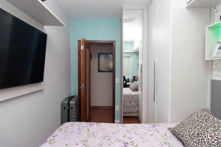 Casa à venda com 152m², 3 quartos e 3 vagas Casa à venda com 152m², 3 quartos e 3 vagasQuarto 2