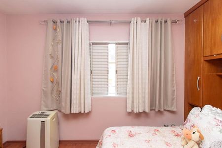 Casa à venda com 152m², 3 quartos e 3 vagas Casa à venda com 152m², 3 quartos e 3 vagasQuarto 1
