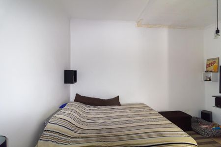 Casa à venda com 180m², 3 quartos e 4 vagasQuarto 2