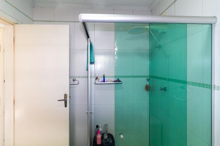 Casa à venda com 180m², 3 quartos e 4 vagasBanheiro 