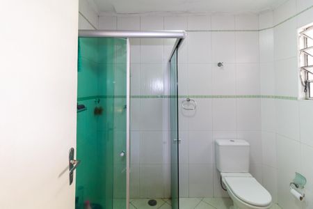 Casa à venda com 180m², 3 quartos e 4 vagasBanheiro 