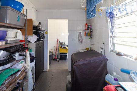 Casa à venda com 180m², 3 quartos e 4 vagasÁrea de Serviço