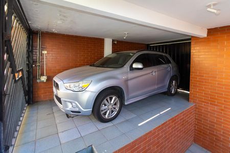 Casa à venda com 180m², 3 quartos e 4 vagasGaragem