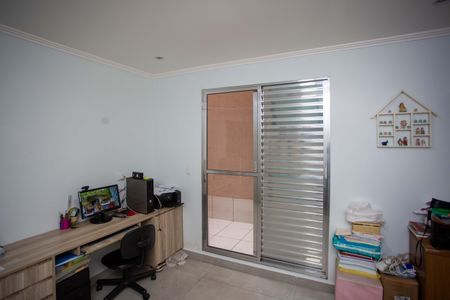 Casa à venda com 215m², 3 quartos e 2 vagasQuarto 1