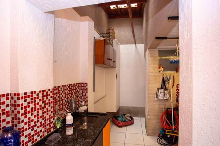 Casa à venda com 215m², 3 quartos e 2 vagasEspaço Gourmet