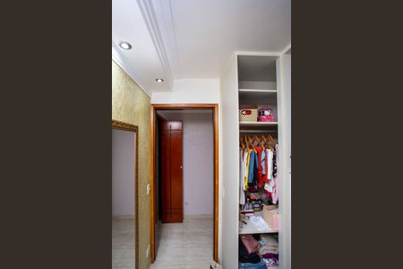 Casa à venda com 215m², 3 quartos e 2 vagasCloset da suíte 2