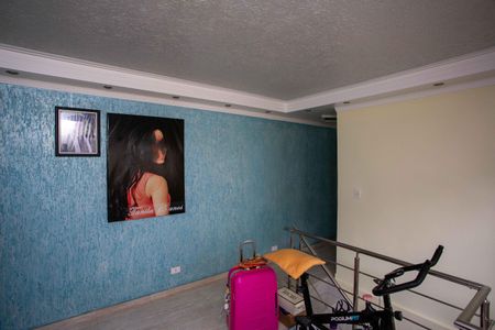 Casa à venda com 215m², 3 quartos e 2 vagasHall