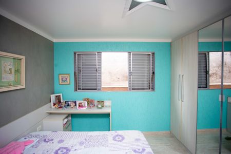 Casa à venda com 215m², 3 quartos e 2 vagasSuíte 1