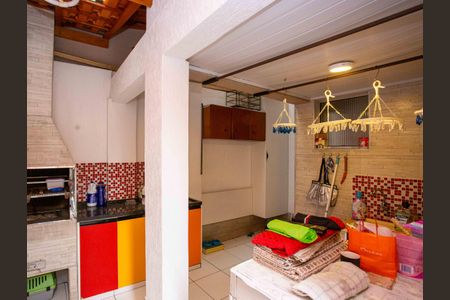 Casa à venda com 215m², 3 quartos e 2 vagasEspaço Gourmet