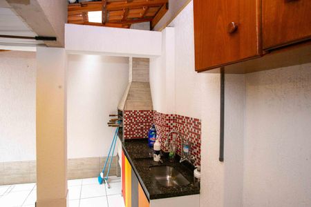 Casa à venda com 215m², 3 quartos e 2 vagasEspaço Gourmet